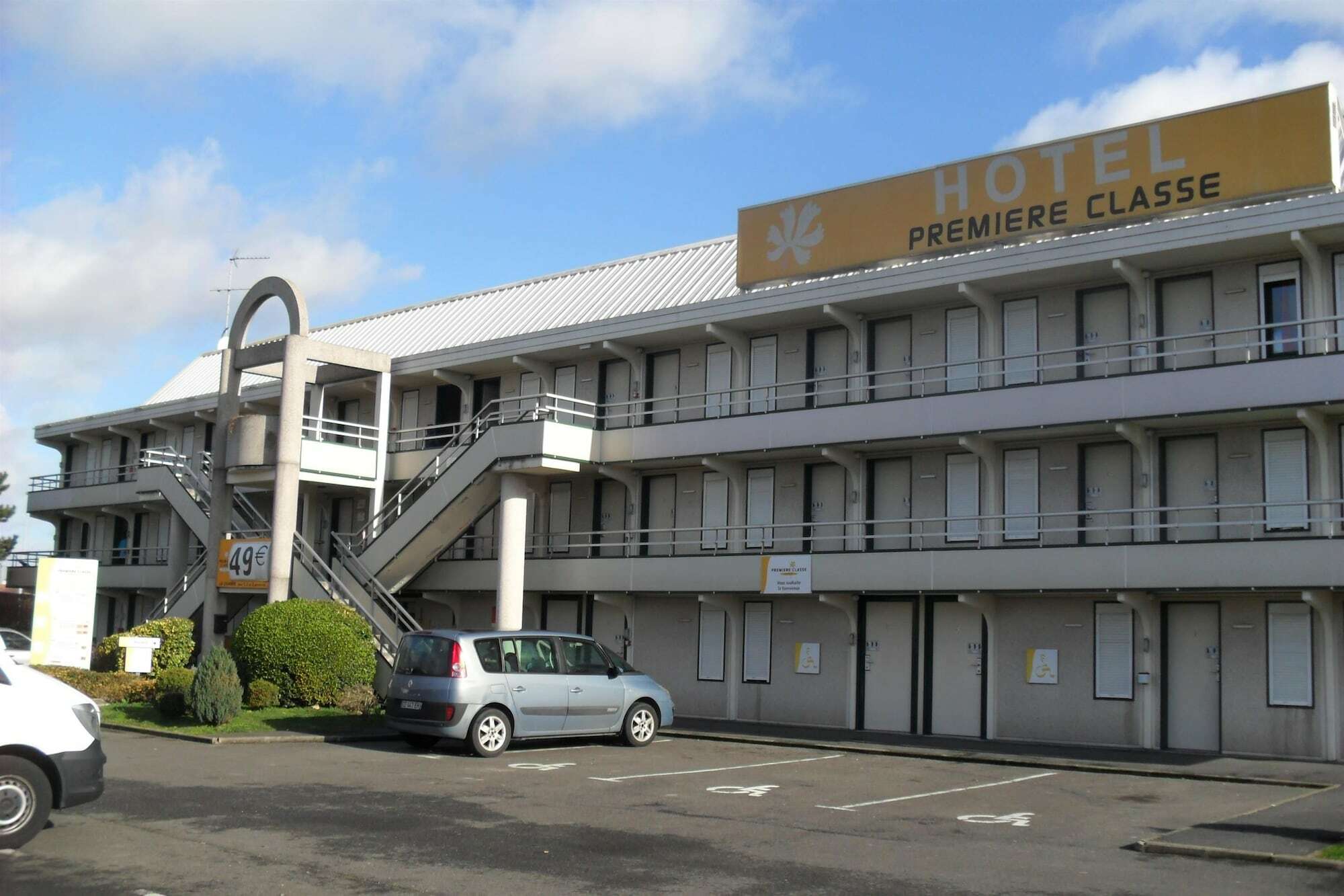 Premiere Classe Saint Ouen L'Aumone Exterior foto